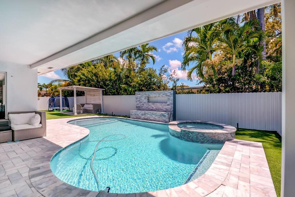 Miami Luxury House W Heated Pool & Jacuzziヴィラ エクステリア 写真